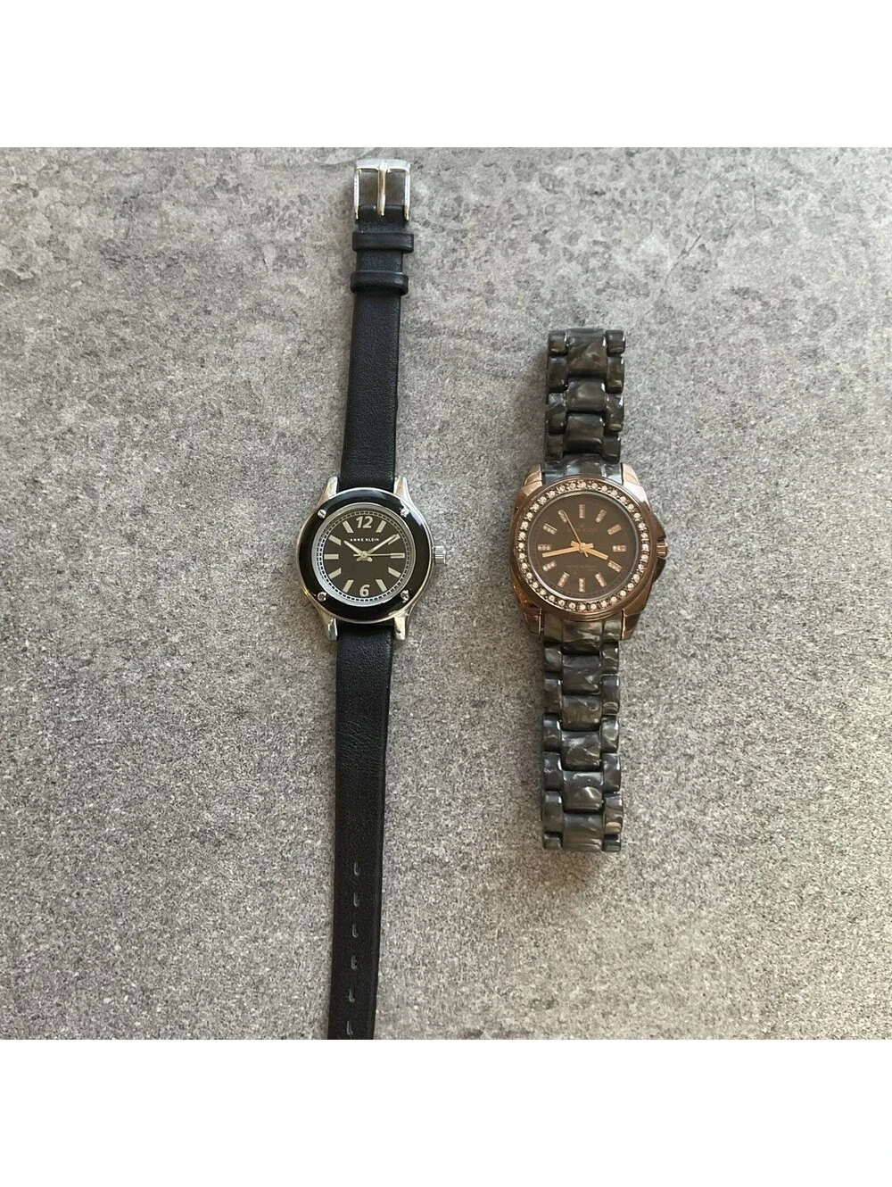 Beautiful Pair Of Anne Klein Womens Watches Both Watches Run Great D5